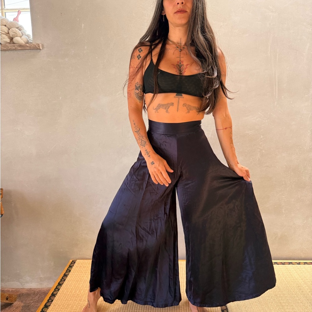 Wide Leg Satin Pants - Black